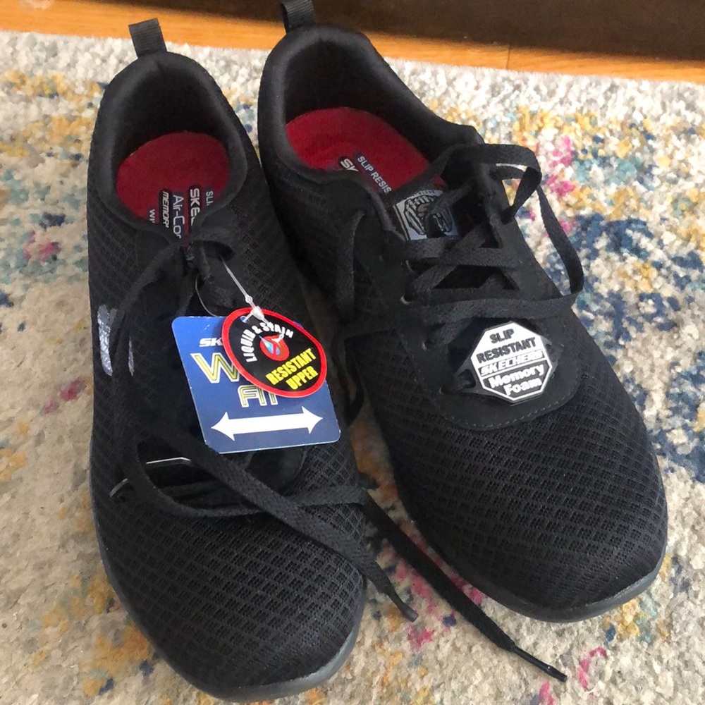 Ladies Skechers brand new , non slip sneakers.